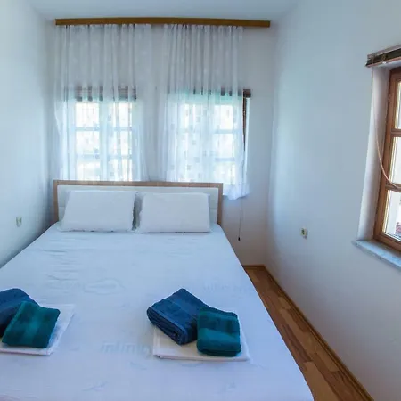 Apartment Next To The Old Bridge Mostar